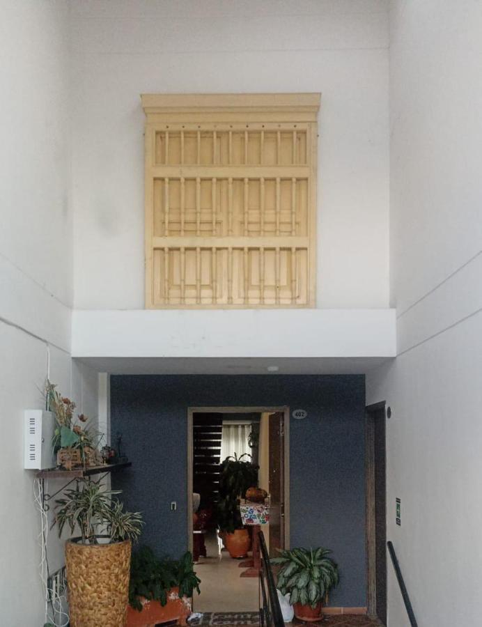 Elegante Pent-house En Cuarto Piso Apartment *