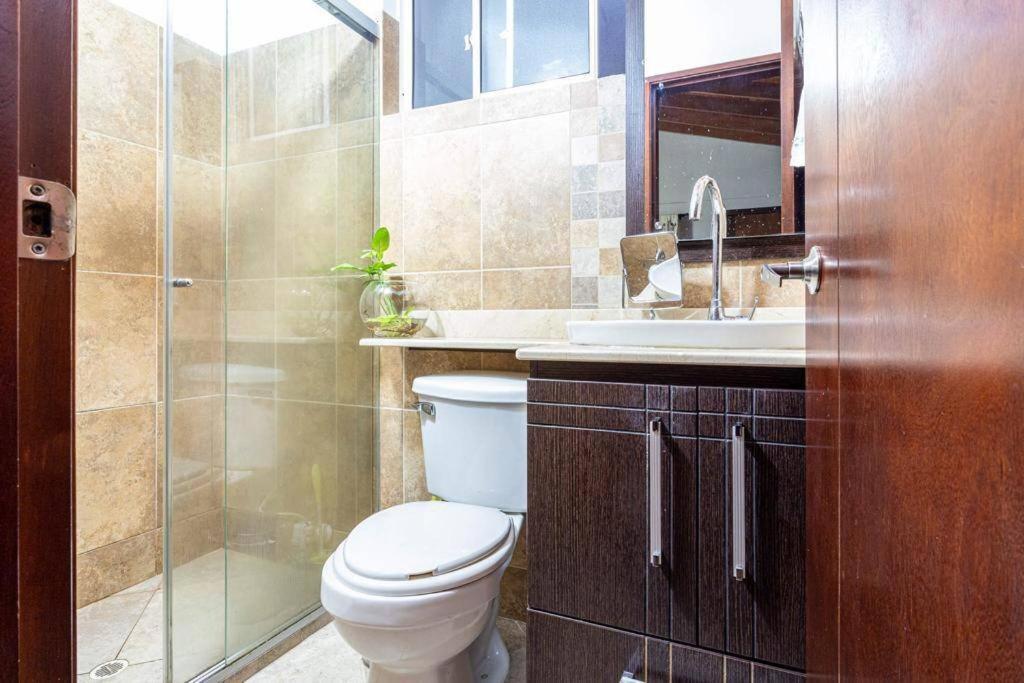 Elegante Pent-house En Cuarto Piso Apartment
