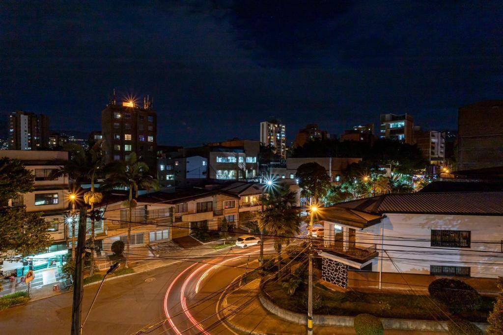 Elegante Pent-house En Cuarto Piso Apartment *